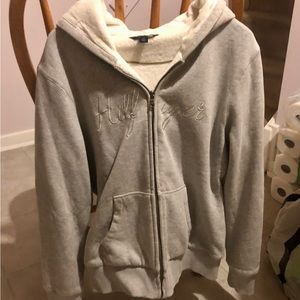 Large Tommy Hilfiger Hoodie Sweater.  Super Warm!